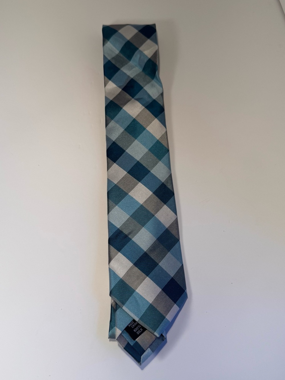 Calvin Klein 100% Silk Plaid Tie Blue Teal Gray Men’s Necktie
